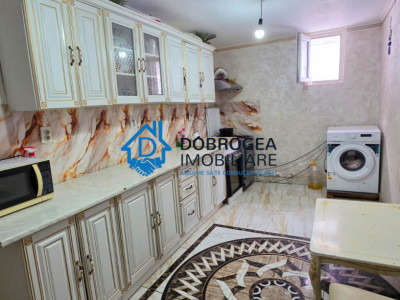 ZONA CENTRALA- CASA 2 CAMERE ,TEREN 205 MP