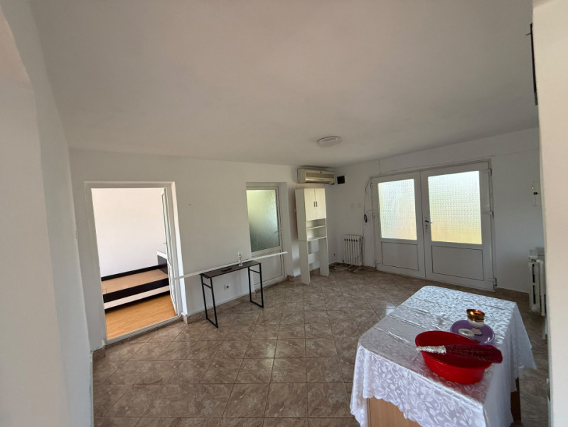 Apartament de închiriat în vilă – Zona Avram Iancu, 3 camere, nemobilat