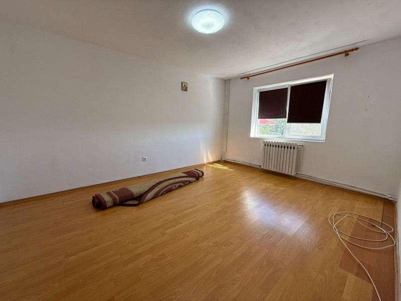 Apartament de închiriat în vilă – Zona Avram Iancu, 3 camere, nemobilat