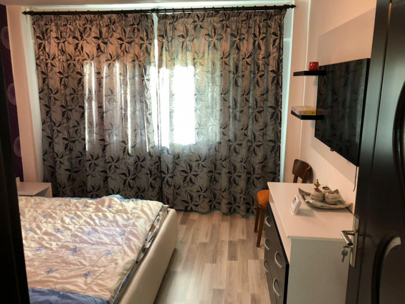 GAVRILOV CORNELIU -2 CAMERE DECOMANDAT, ETAJ 1