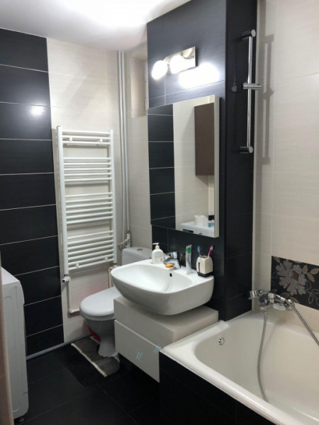 GAVRILOV CORNELIU -2 CAMERE DECOMANDAT, ETAJ 1