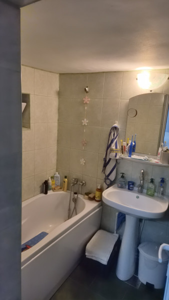 ULTRACENTRAL-CASA 4 CAMERE ,TEREN 677 MP, DESCHIDERE 27 MP, CENTRALA GAZ