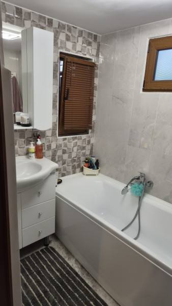 ULTRACENTRAL-CASA 4 CAMERE ,TEREN 677 MP, DESCHIDERE 27 MP, CENTRALA GAZ