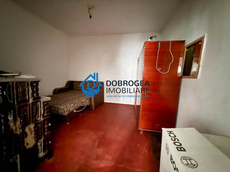 ZONA CENTRALA -CASA BATRANEASCA, TEREN 344 MP