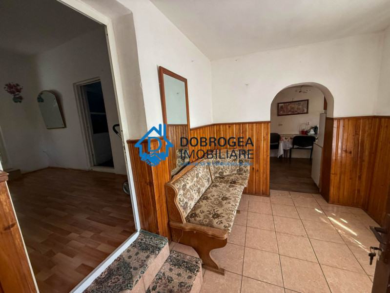 ZONA CENTRALA -CASA BATRANEASCA, TEREN 344 MP