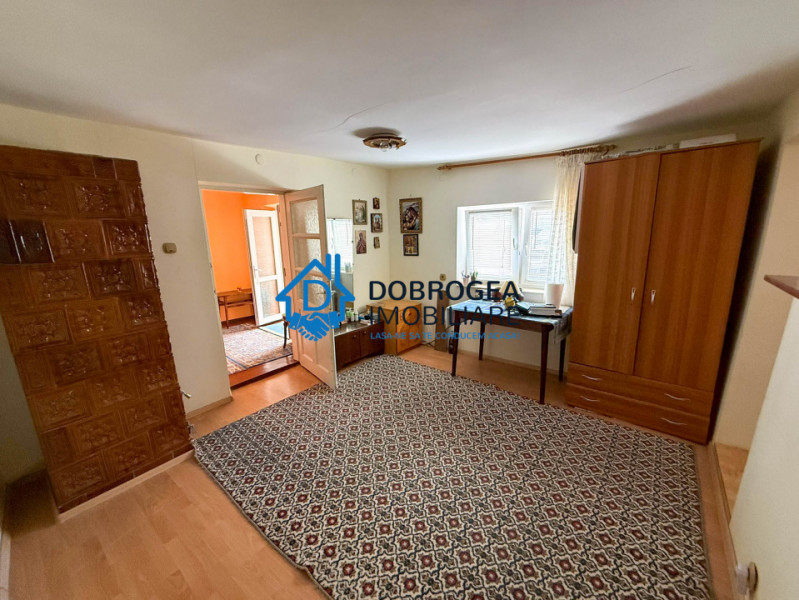  ZONA CENTRALA- CASA 6 CAMERE, TEREN 314 MP