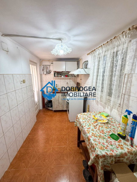  ZONA CENTRALA- CASA 6 CAMERE, TEREN 314 MP