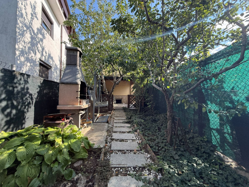 E3- CASA LA SOL BCA, 3 camere, foisor, curte, centrala gaz