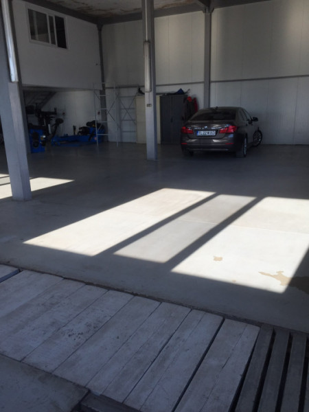 HALĂ DE ÎNCHIRIAT – 225 MP + TEREN 2.000 MP/SERVICE AUTO