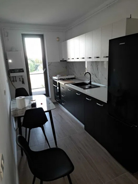 ZONA 9 MAI-  APARTAMENT 2 CAMERE IN BLOC NOU, PARCARE