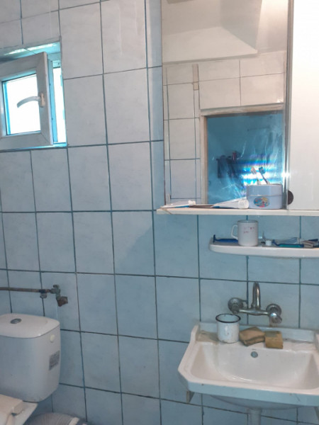 CASA DE VANZARE -COMUNA BESTEPE, TEREN 5165 MP