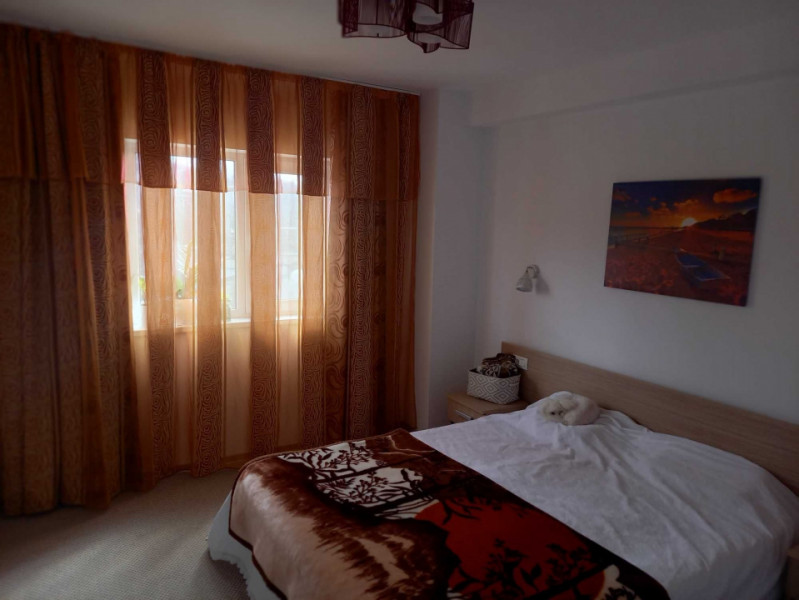 GAVRILOV CORNELIU -2 CAMERE DECOMANDAT, ETAJ 3