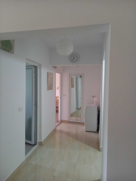 GAVRILOV CORNELIU -2 CAMERE DECOMANDAT, ETAJ 3