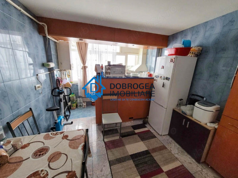 SABINEOR- 3 CAMERE DECOMANDAT ,CENTRALA GAZ