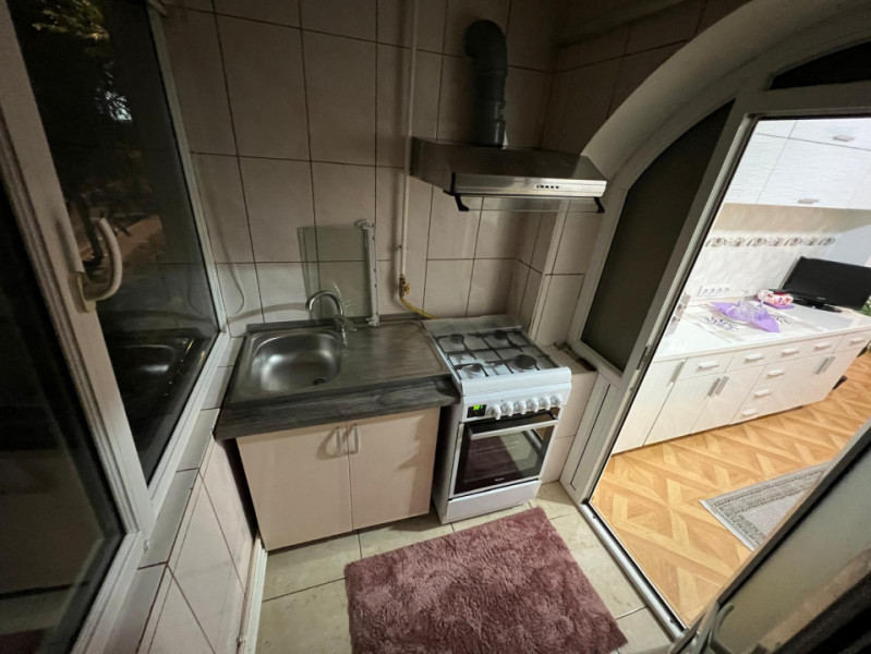 E3- 2 CAMERE DECOMANDAT ETAJ 1, CENTRALA GAZ