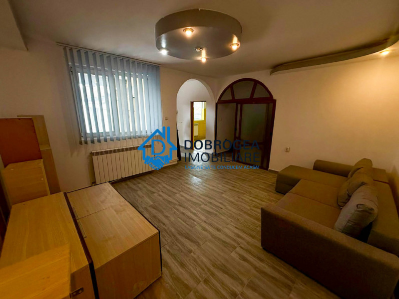  DE INCHIRIAT  VILA P+E - ZONA ALEXANDRU CEL BUN