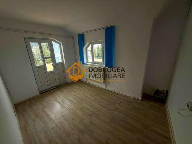  DE INCHIRIAT  VILA P+E - ZONA ALEXANDRU CEL BUN