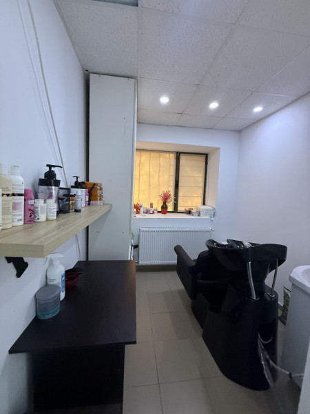 Spatiu Comercial - PACII, 2 camere, 30 mp, vad pietonal/ stradal, centrala gaz