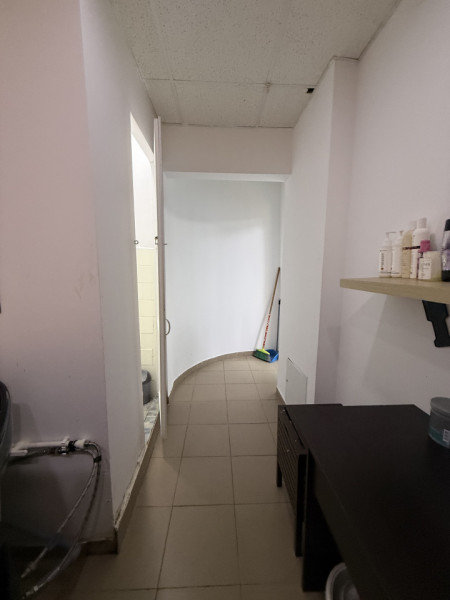 Spatiu Comercial - PACII, 2 camere, 30 mp, vad pietonal/ stradal, centrala gaz
