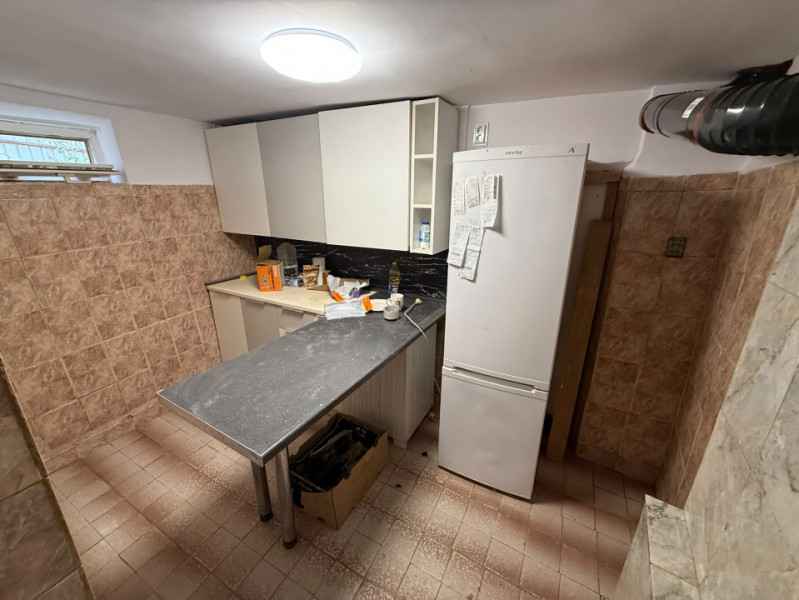 DE INCHIRIAT CASA 3 CAMERE ZONA GLORIEI