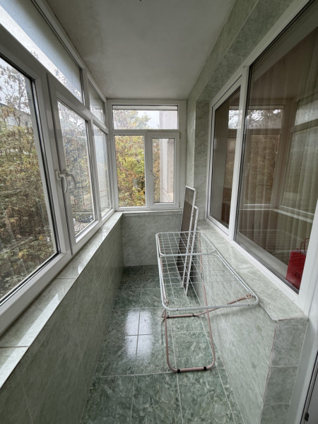 NEPTUN, 3 camere, etaj 3, semi-decomandat