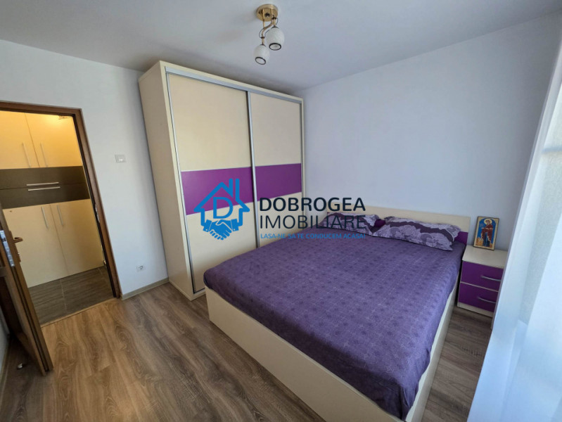 ETAJ 1 , 3 CAMERE DECOMANDAT -ZONA E3 