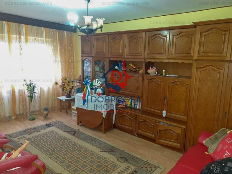 C5, apartament 3 camere, 70 mp, centrala proprie