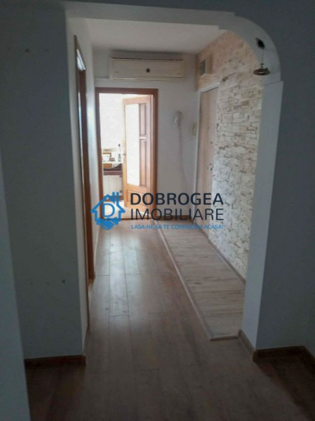 E3, 4 cam 107 mp, renovat, centrala pe gaz, AC, loc de parcare