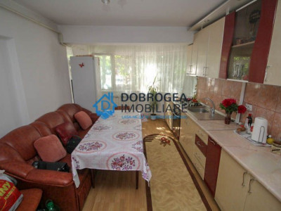 1848, 2 camere, parter inalt, stradal, centrala termica, boxa, 64 mp