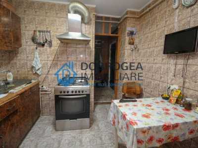 3 camere, Podgoriilor, centrala gaz, aer conditionat, et 3, loc parcare