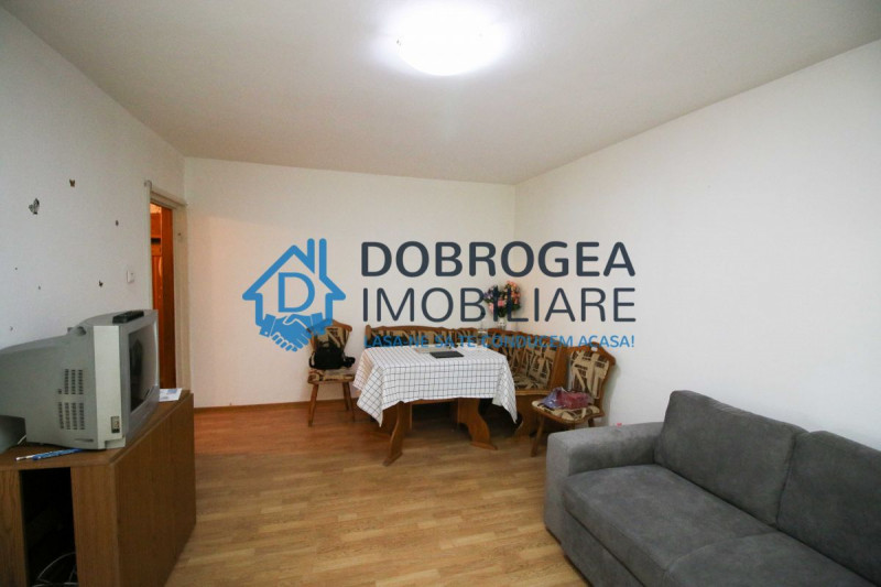 Ultracentral, Mircea Voda, Etaj 1, 3 camere, centrala proprie
