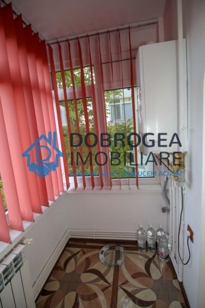  Strada Marasesti, 2 camere, 54 mp, centrala proprie, mobilat si utilat modern