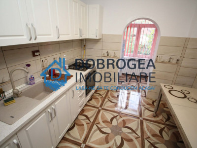  Strada Marasesti, 2 camere, 54 mp, centrala proprie, mobilat si utilat modern
