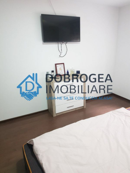 Zona centrala, casa cu 3 camere, 90 mp, mobilata ultramodern