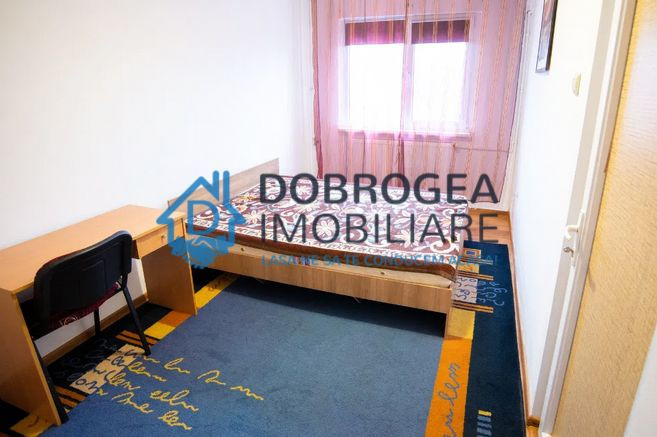 Zona Piata Noua, 3 camere, 65 mp, centrala proprie