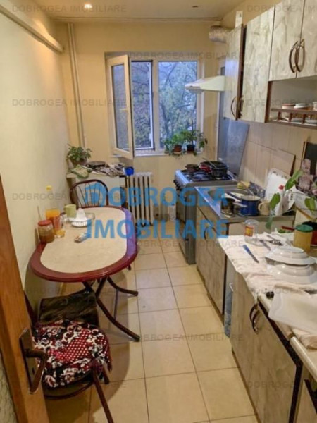 Sabinelor, apartament 4 camere, 83 mp, etaj 1, aer conditionat