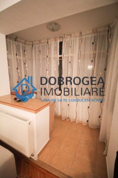 IL Caragiale, 2 camere, et 3, 50 mp, renovat, mobilat