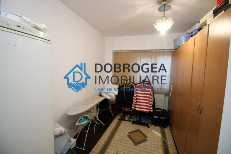E3, 4 camere, decomandat, renovat total, centrala termica