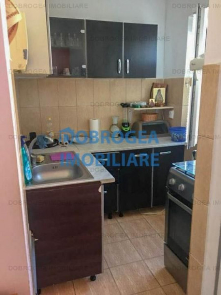 Zona Big, apartament cu 3 camere, 41 mp, mobilat si utilat