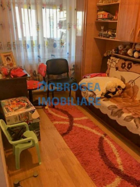 Zona Big, apartament cu 3 camere, 41 mp, mobilat si utilat