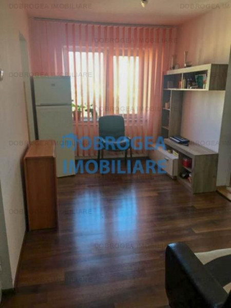 Zona Big, apartament cu 3 camere, 41 mp, mobilat si utilat