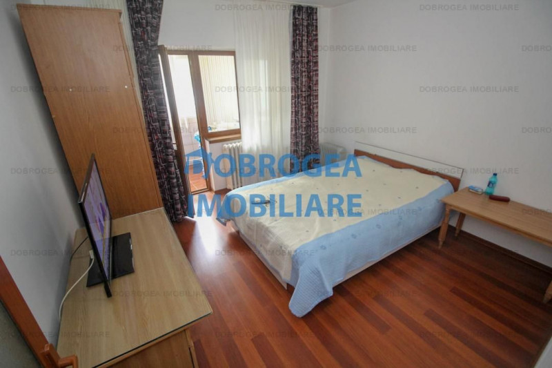 Victoriei, apartament 3 camere, 95 mp, parter inalt