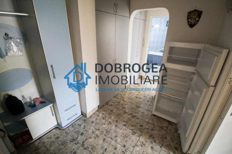 Podgoriilor, 2 camere, etaj 3, mobilat si utilat, centrala