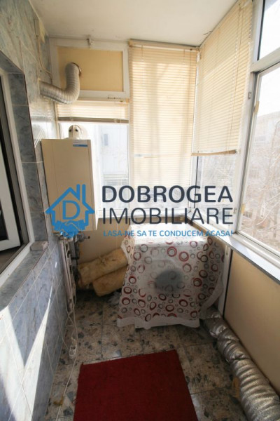 Podgoriilor, 2 camere, etaj 3, mobilat si utilat, centrala