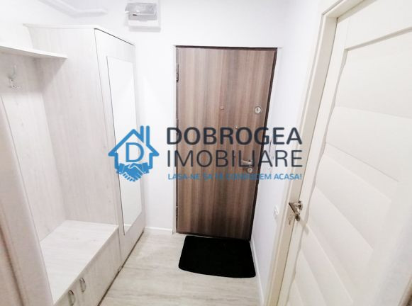 Zona Pacii, 2 camere, mobilat si utilat, loc de parcare