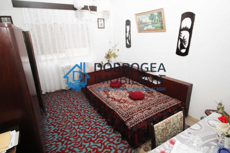 Vest, 3 camere, parter, balcon