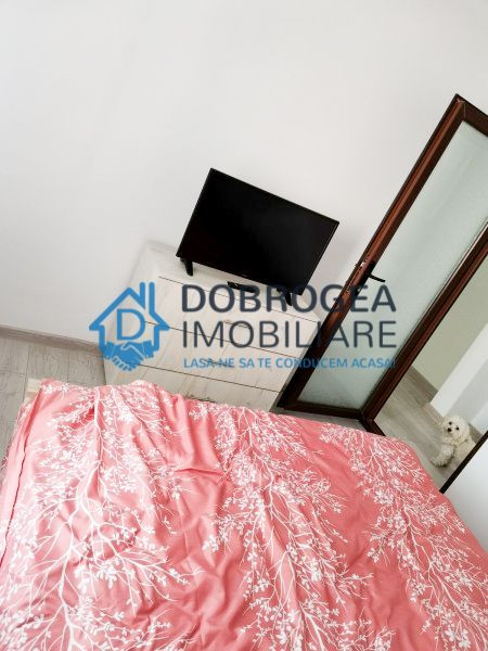 Vest, 2 camere, renovat, mobilat si utilat, centrala proprie