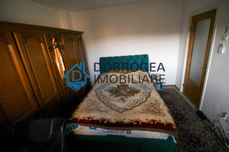 Duplex E3, 3 camere, 2 terase, centrala termica