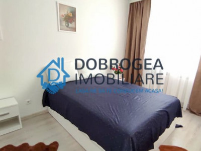 Zona ultracentrala, 2 camere, mobilat si utilat, centrala proprie