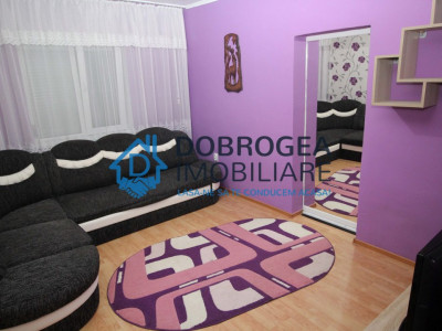 23 August, parter, mobilat si utilat